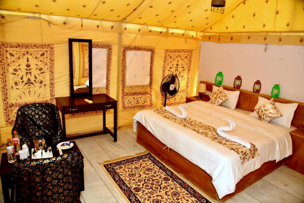 Hotel Desert Dream Royal Camp Jaisalmer Exterior foto